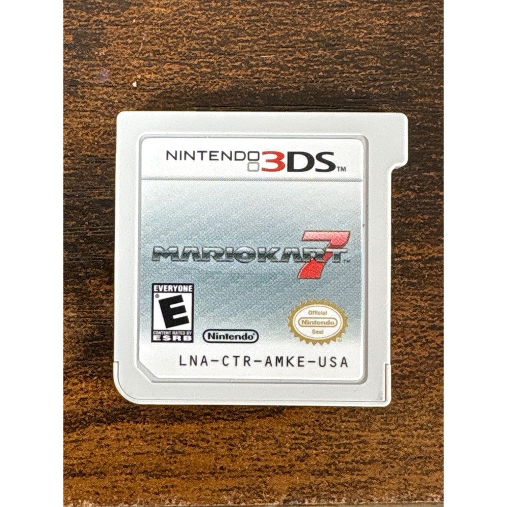 Mario Kart 7 Nintendo 3DS Game Cartridge LNA-CTR-AMKE-USA Racing NTSC-U/C